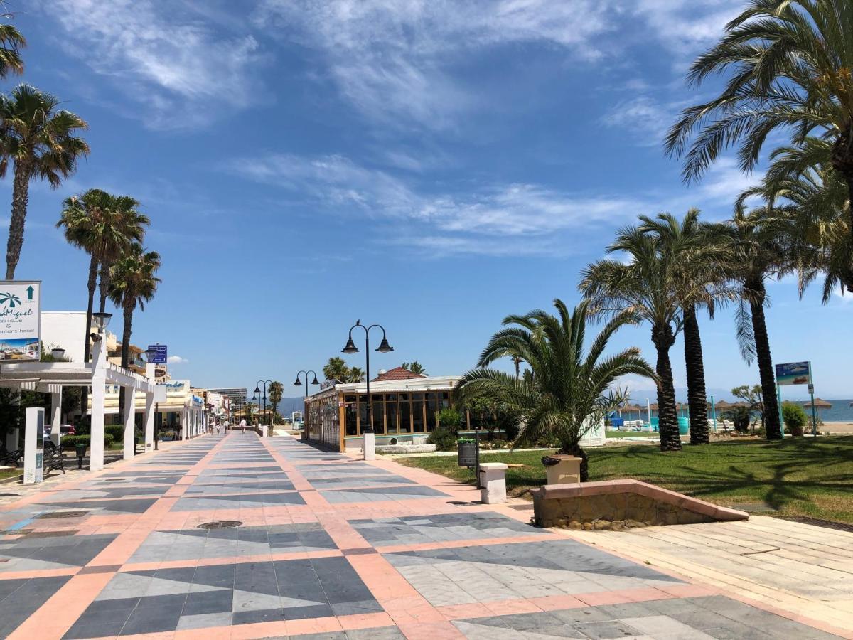 Carihuela Beach Apartment, 2Nd Line توريمولينوس المظهر الخارجي الصورة